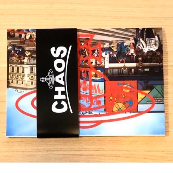 Vivienne Westwood postcard set - Picture 1 of 3